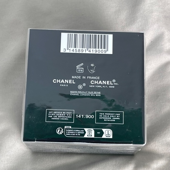 CHANEL LE LIFT PRO Masque Uniformite Unopened box - Picture 2 of 4